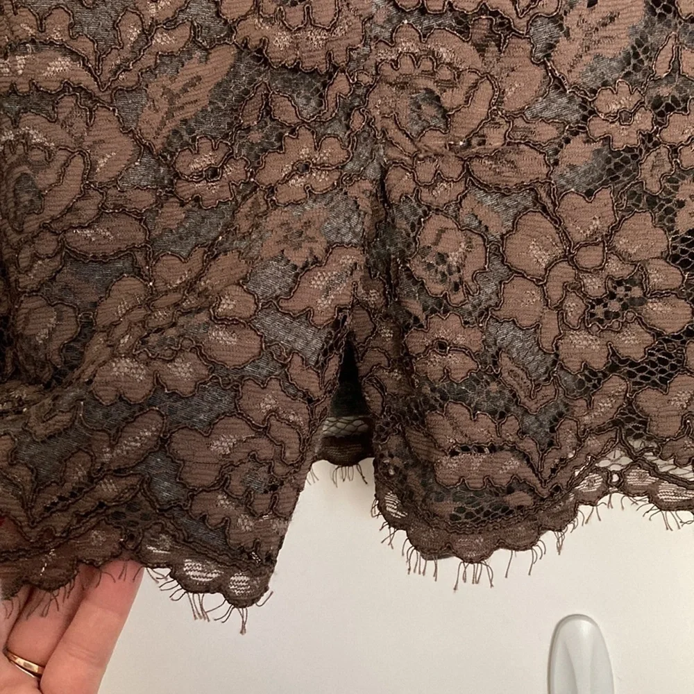 Ann Taylor loft lace skirt size 10